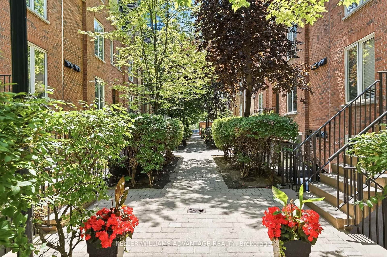 29 Canniff Street, Unit 409 - Image 1