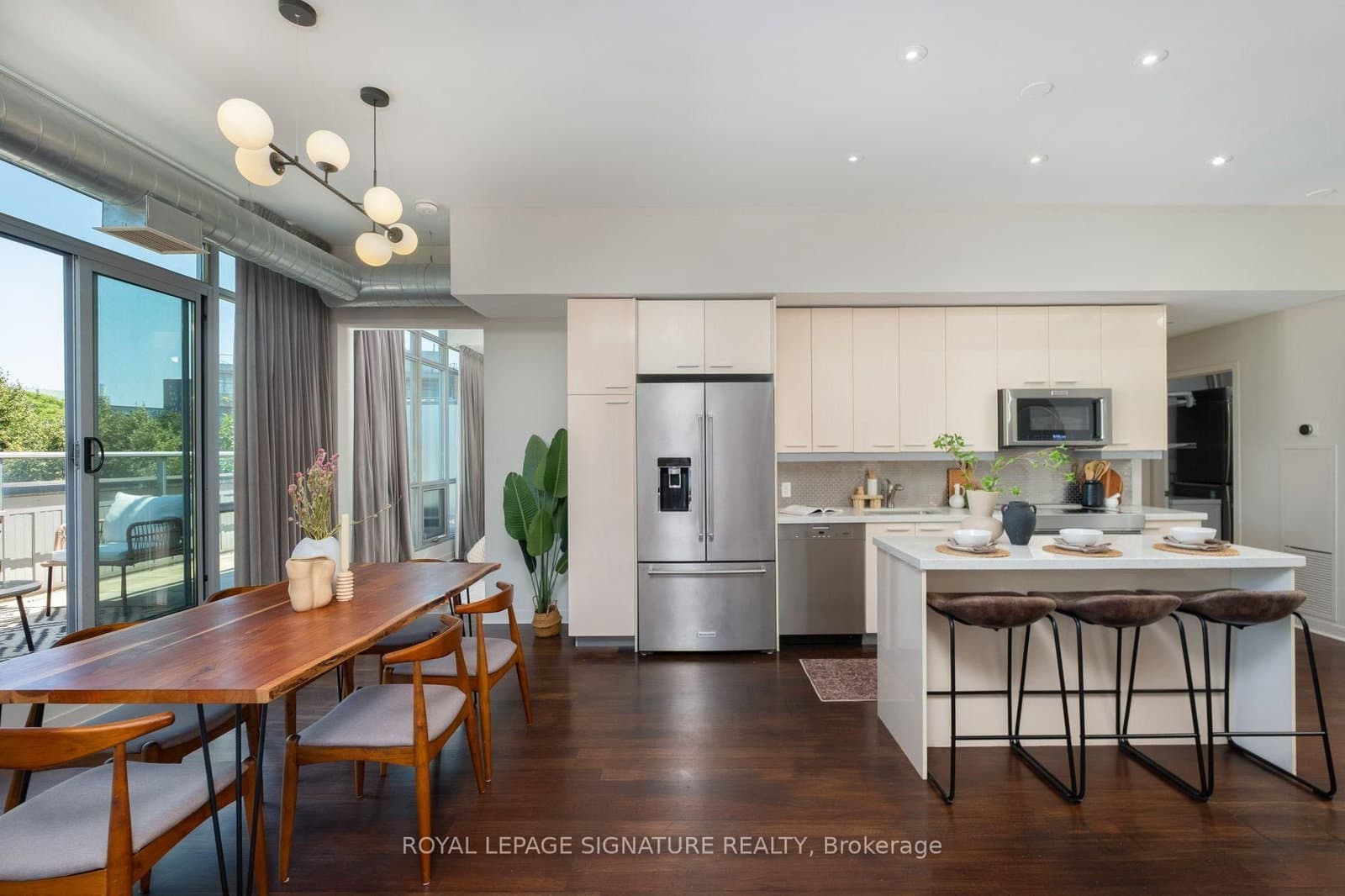 52 Sumach Street, Unit 402 - Image 6