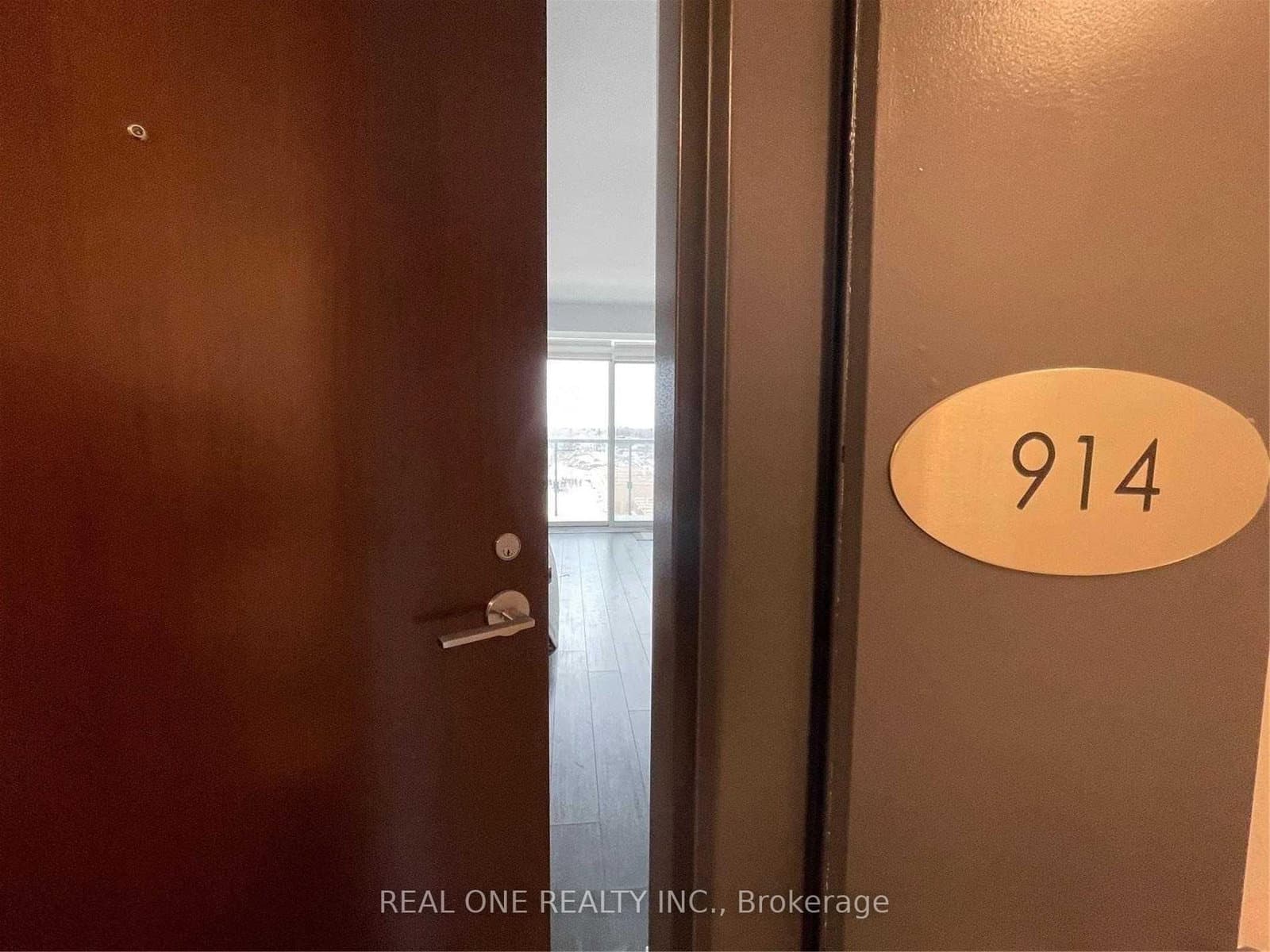 120 Varna Drive, Unit 914 - Image 2