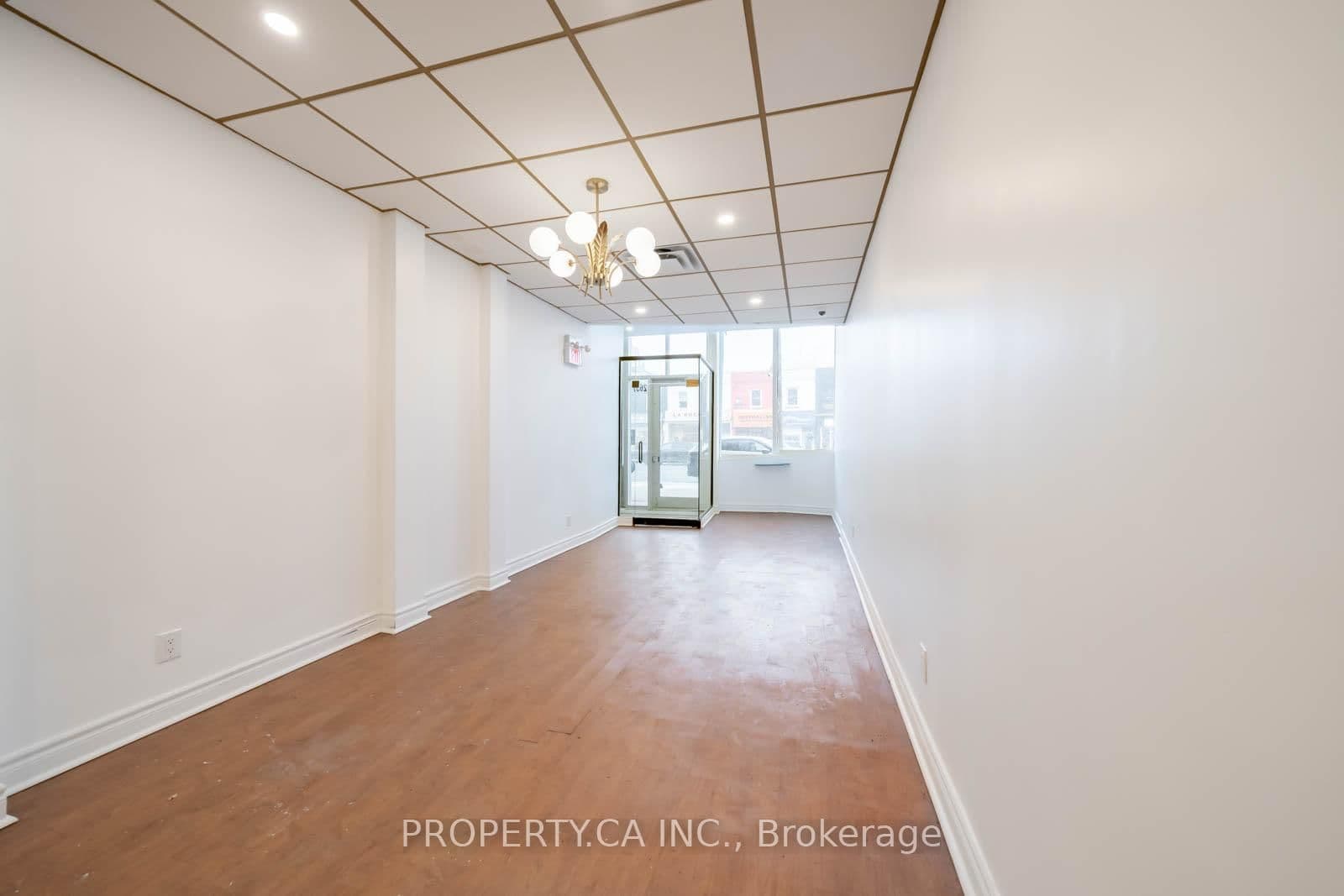 2657 Yonge Street, Unit Main - Image 6