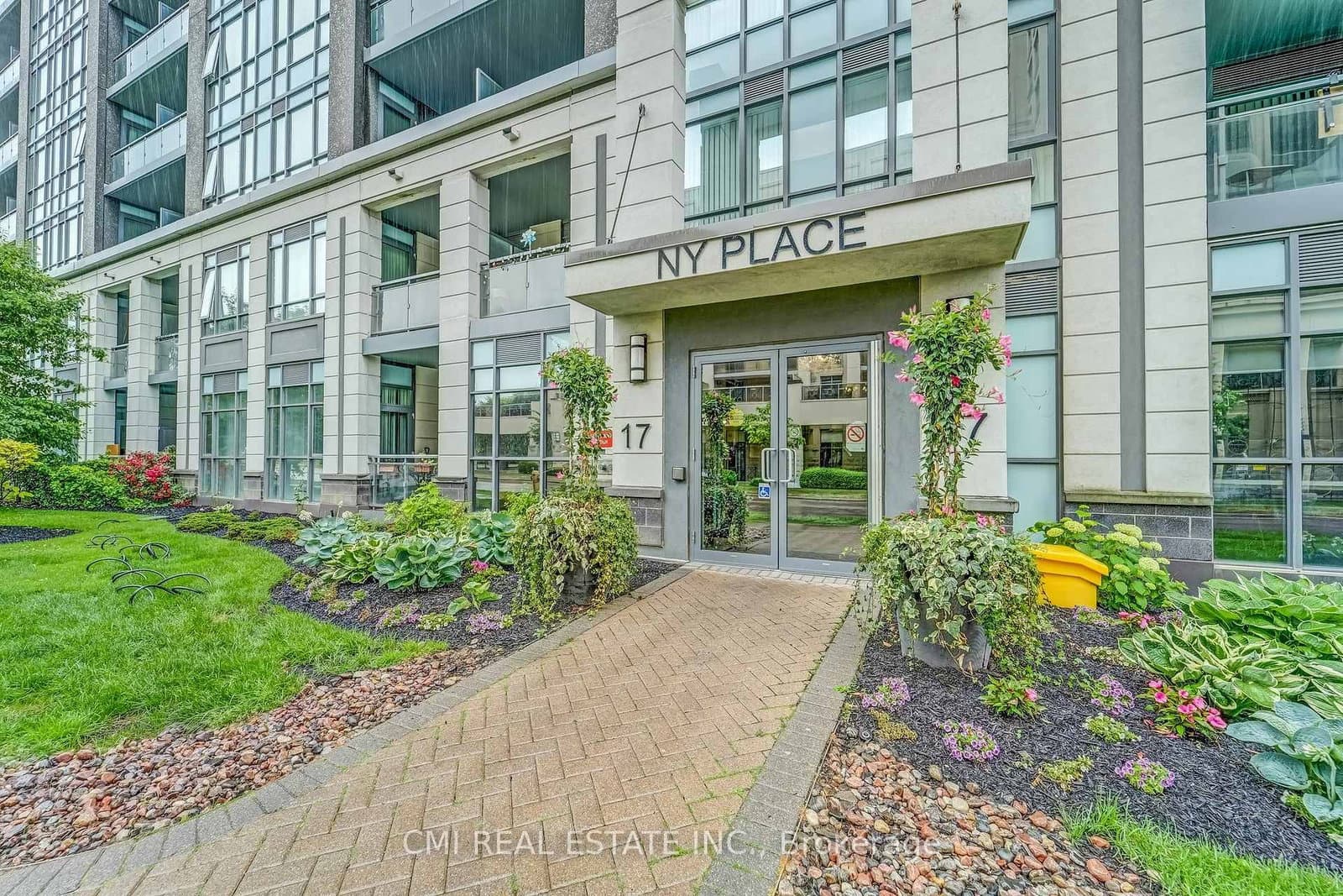 17 Kenaston Gardens, Unit 509 - Image 1