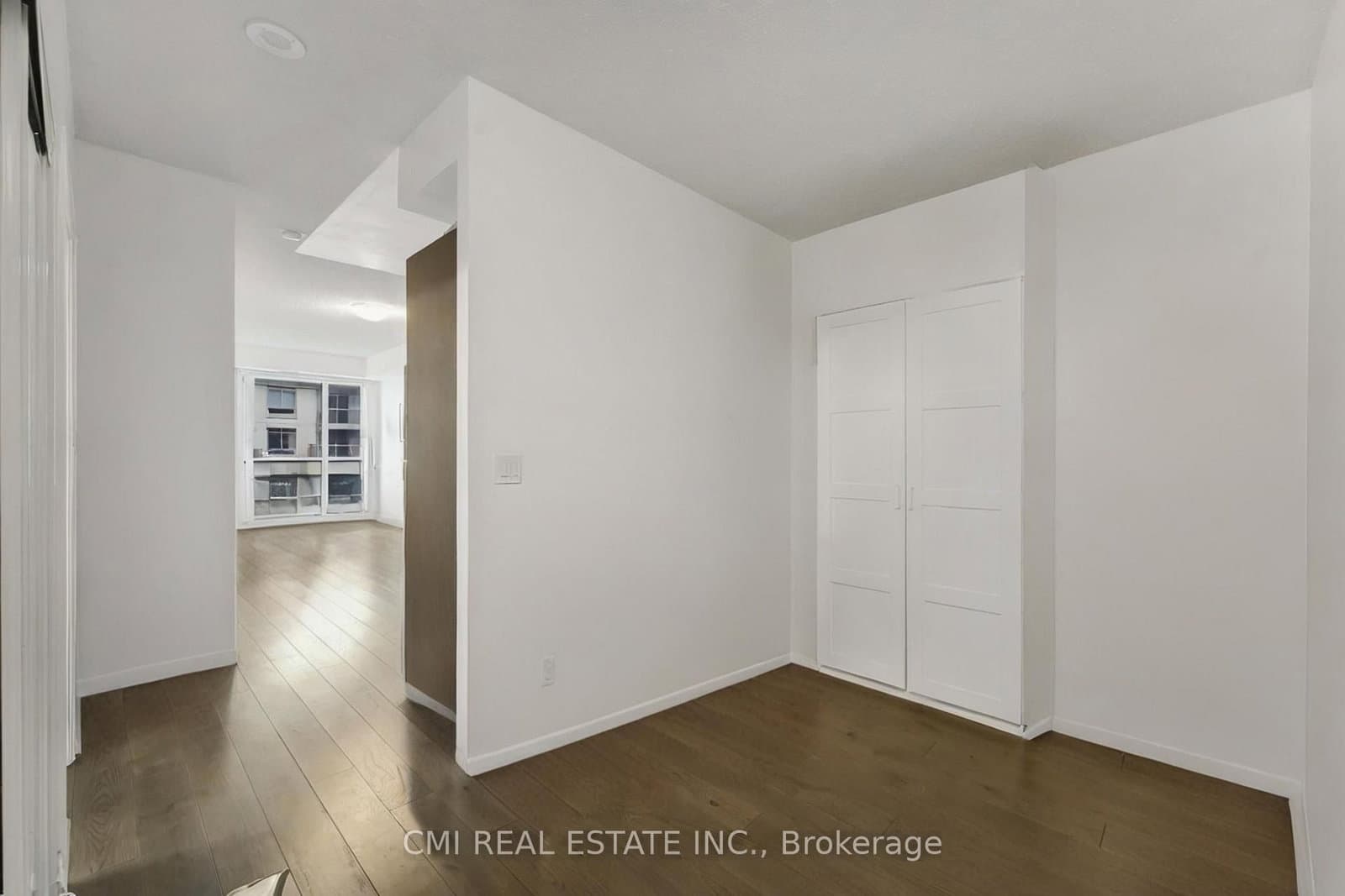 17 Kenaston Gardens, Unit 509 - Image 5