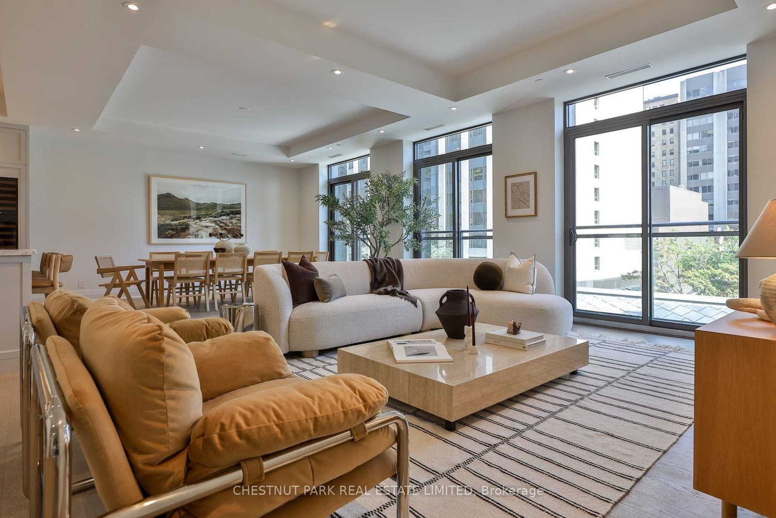 10 Prince Arthur Avenue, Unit 404 - Image 4