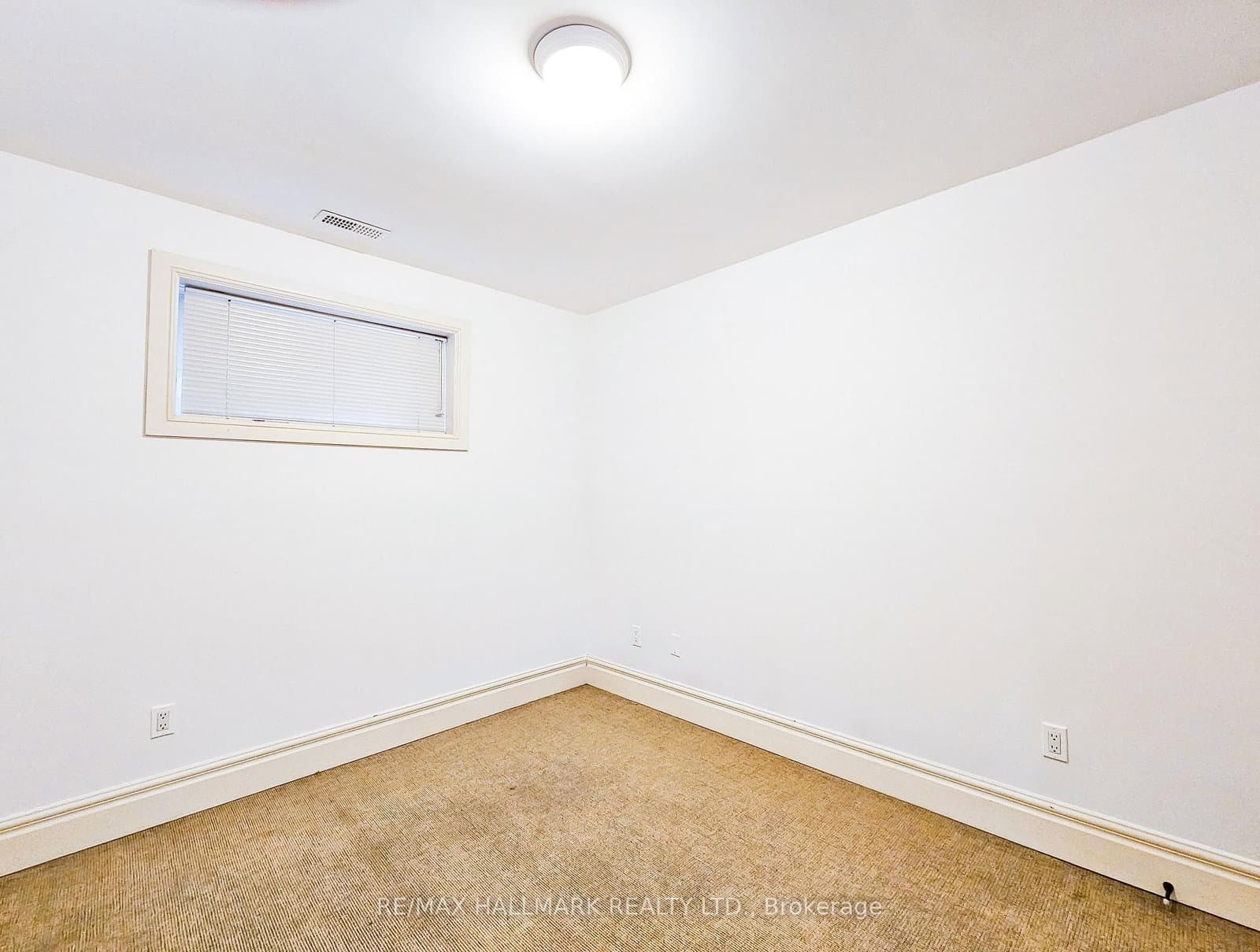 22 Roberta Drive, Unit Basement 2 - Image 6