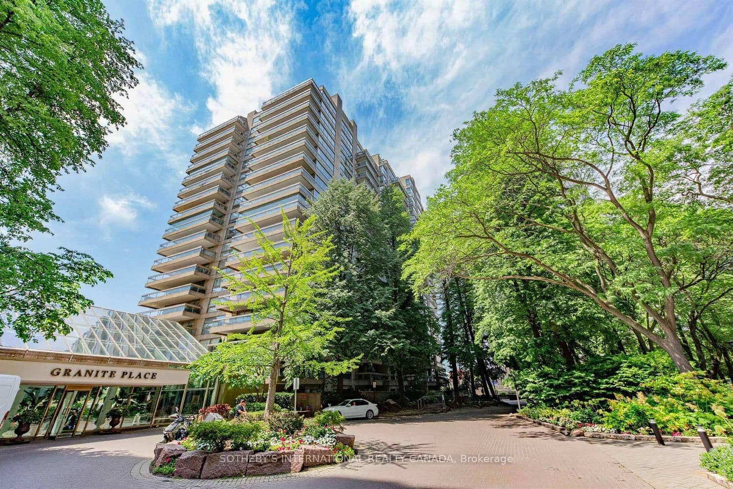 63 St Clair Avenue W, Unit 1801 - Image 1