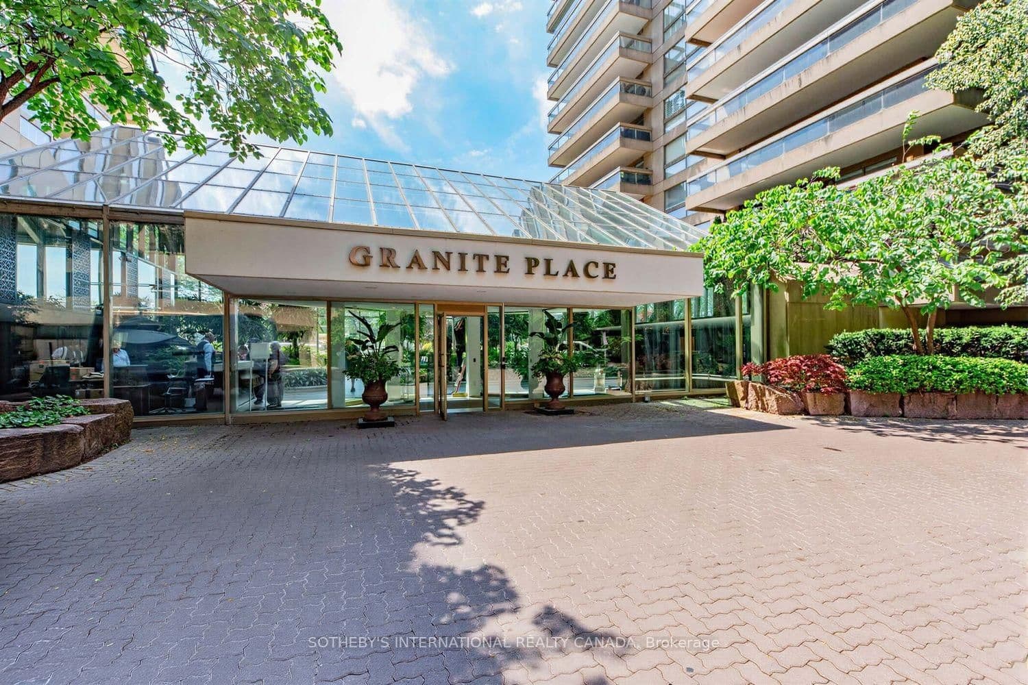 63 St Clair Avenue W, Unit 1801 - Image 2
