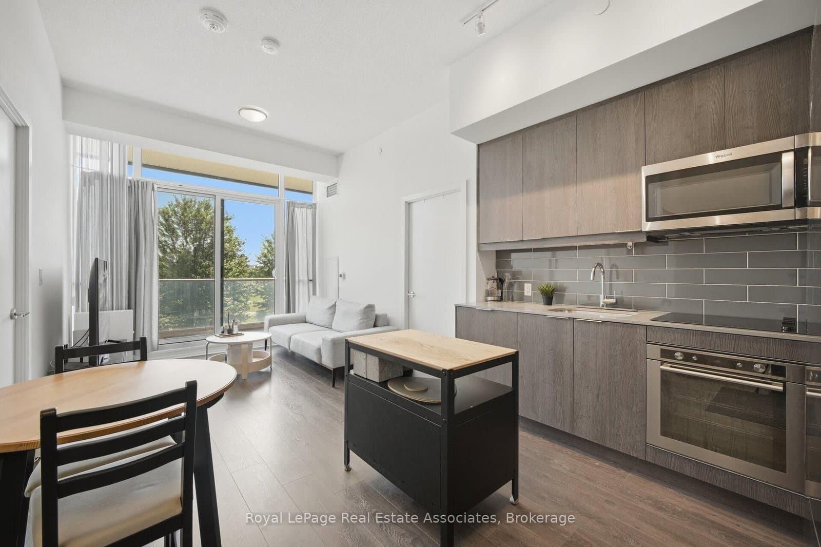 32 Forest Manor Road, Unit 207 - Image 6