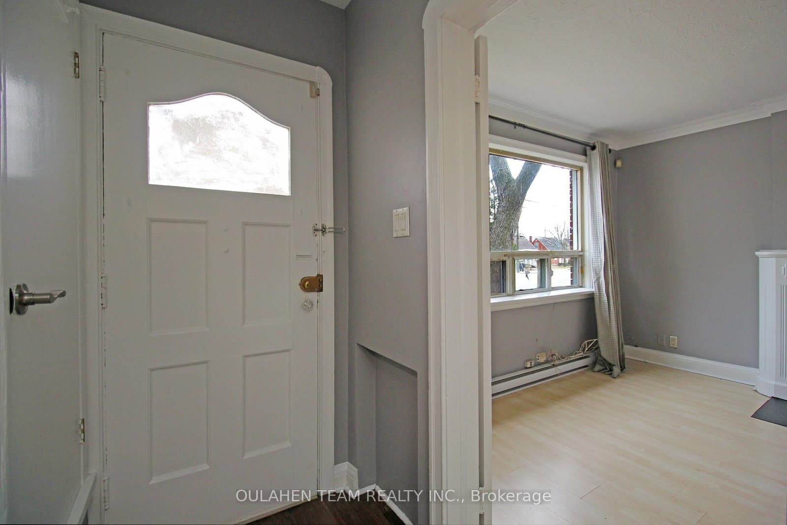38 Finch Avenue W - Image 2
