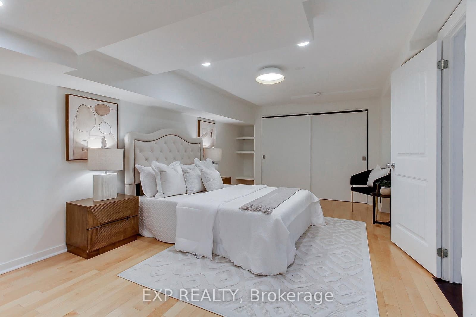 306 Sackville Street, Unit 4 - Image 6