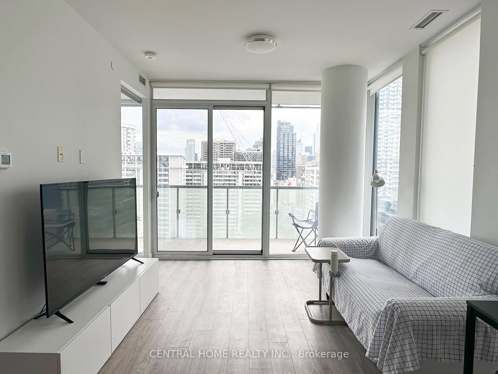 28 Wellesley Street E, Unit 1602 - Image 5