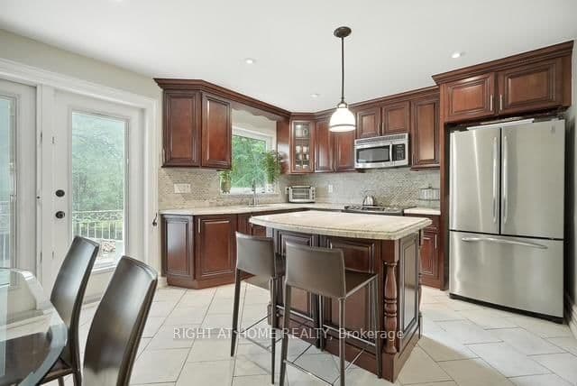 17 Denmark Crescent - Image 6