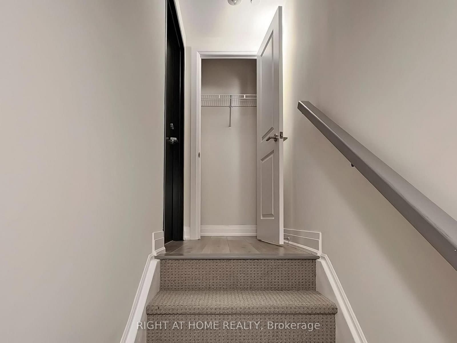 851 Sheppard Avenue W, Unit 30 - Image 4