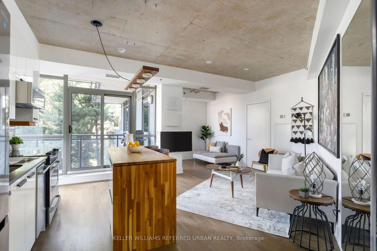 90 Trinity Street, Unit 212 - Image 2