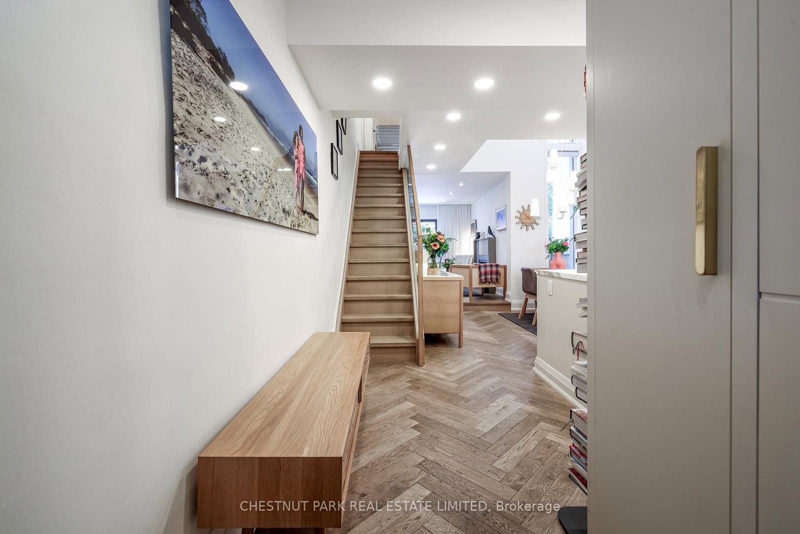 27 Gibson Avenue - Image 2