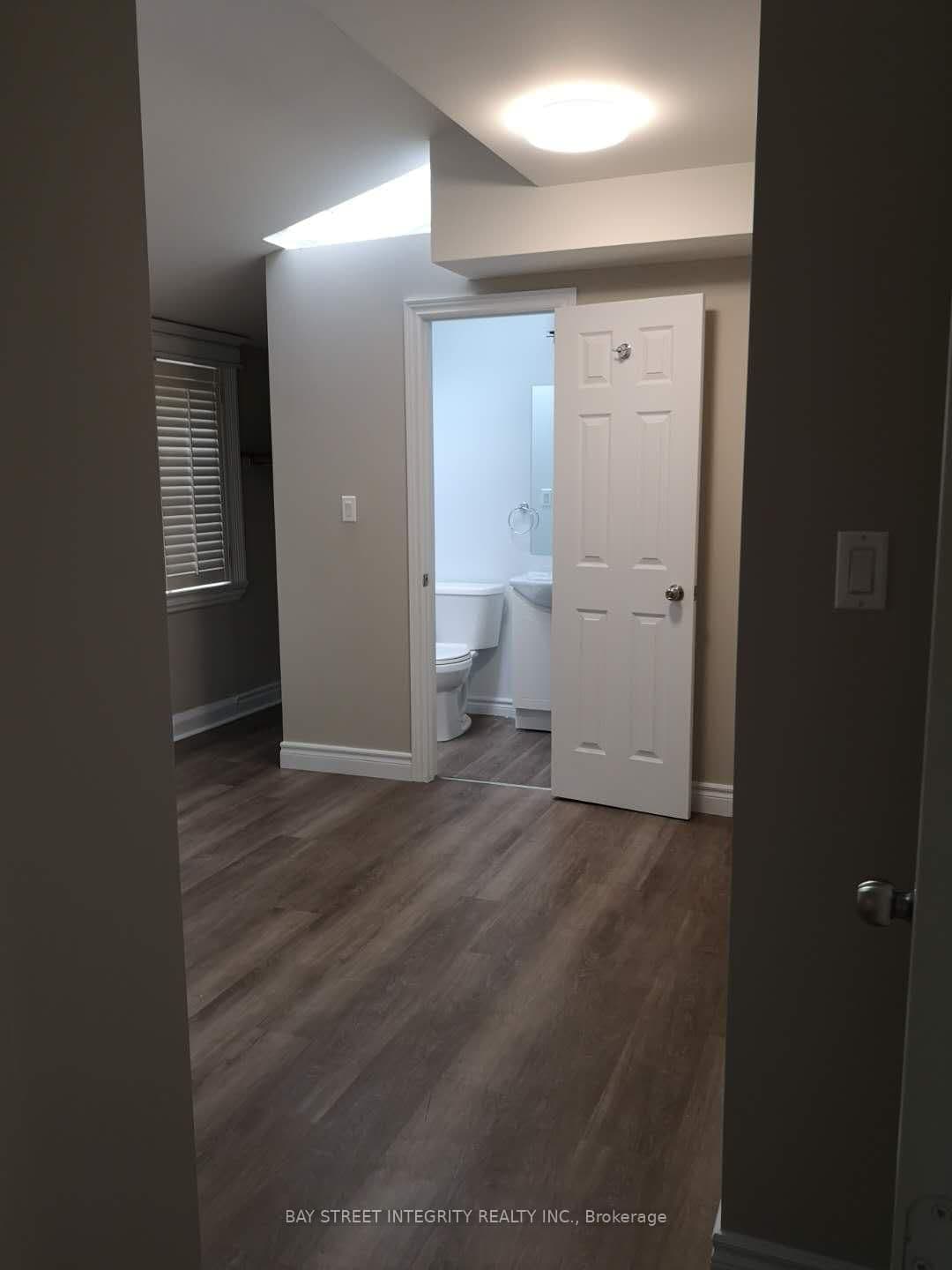 28 Earl Street, Unit B - Image 5