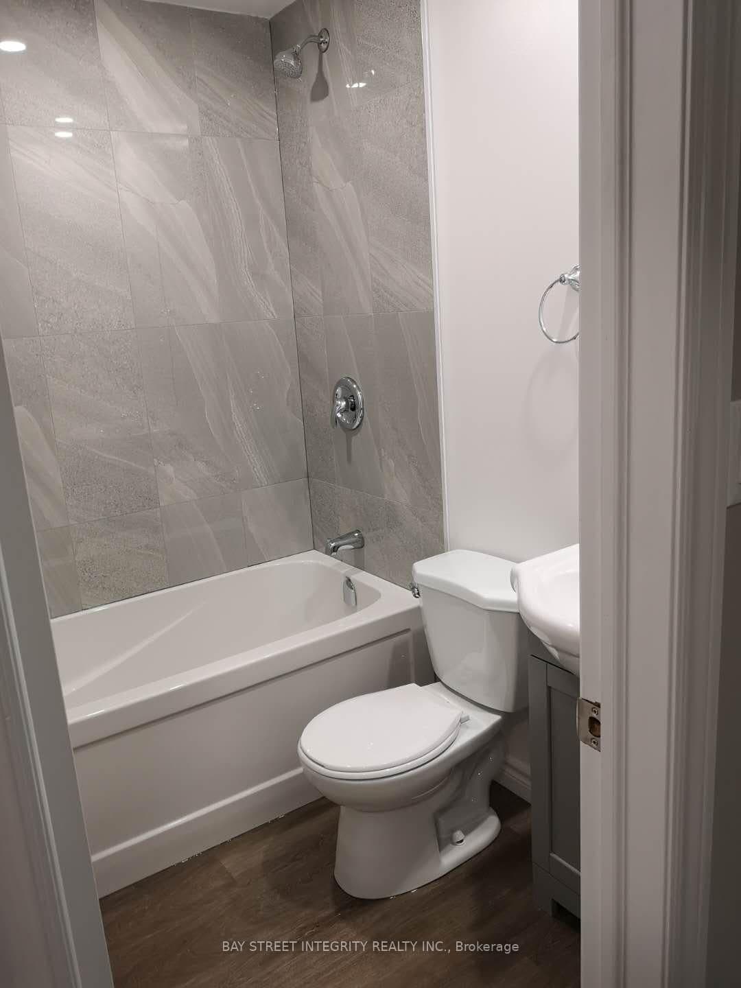 28 Earl Street, Unit B - Image 6