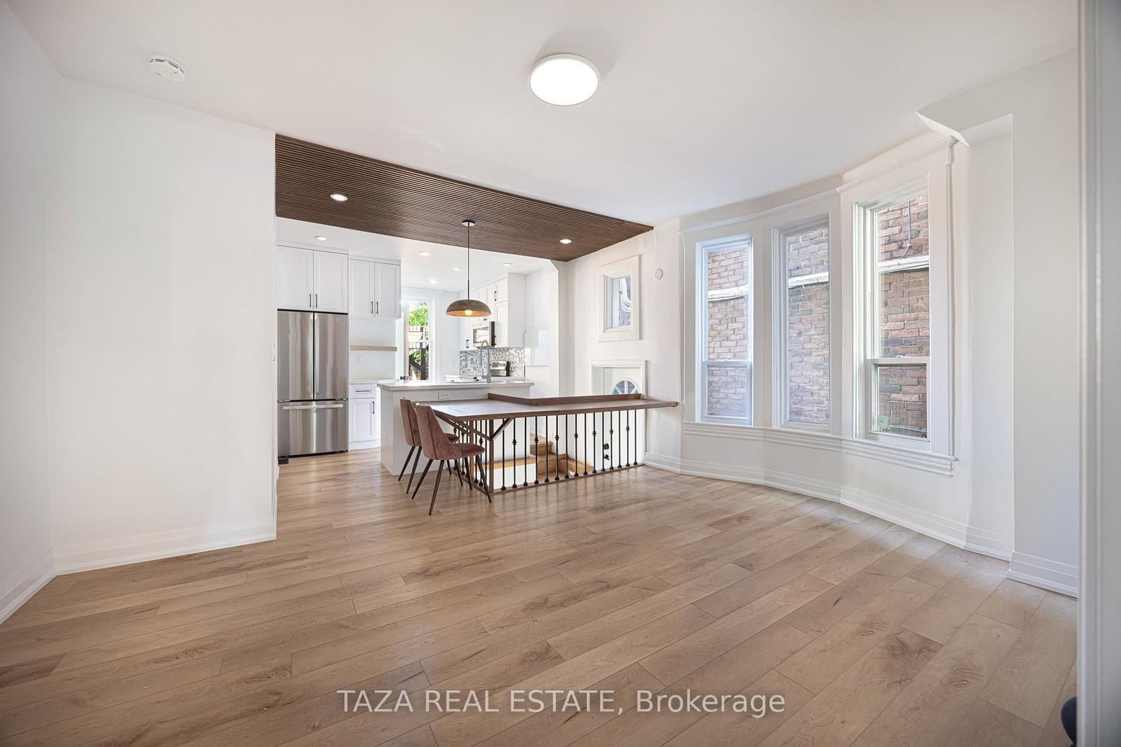 46 Euclid Avenue - Image 1