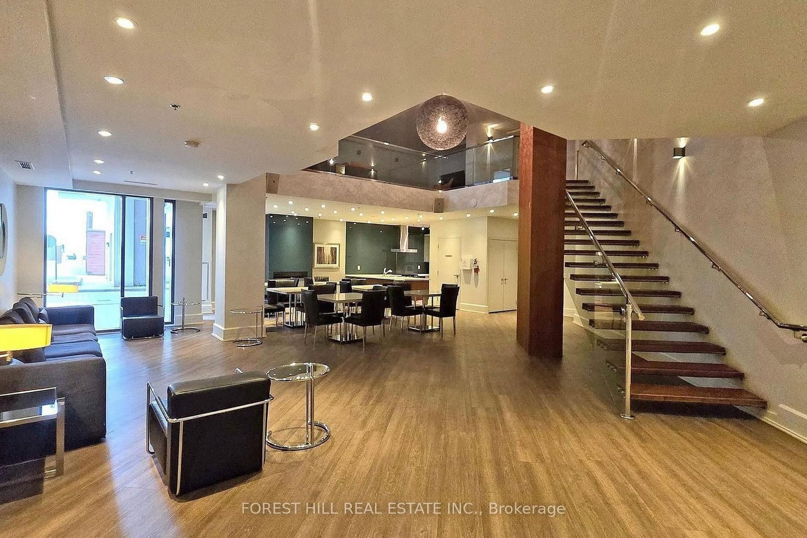 111 Elizabeth Street, Unit 917 - Image 4