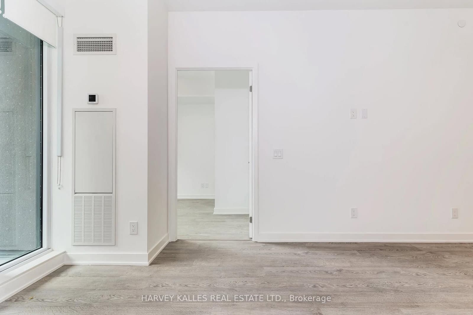 543 Richmond Street W, Unit 410 - Image 6