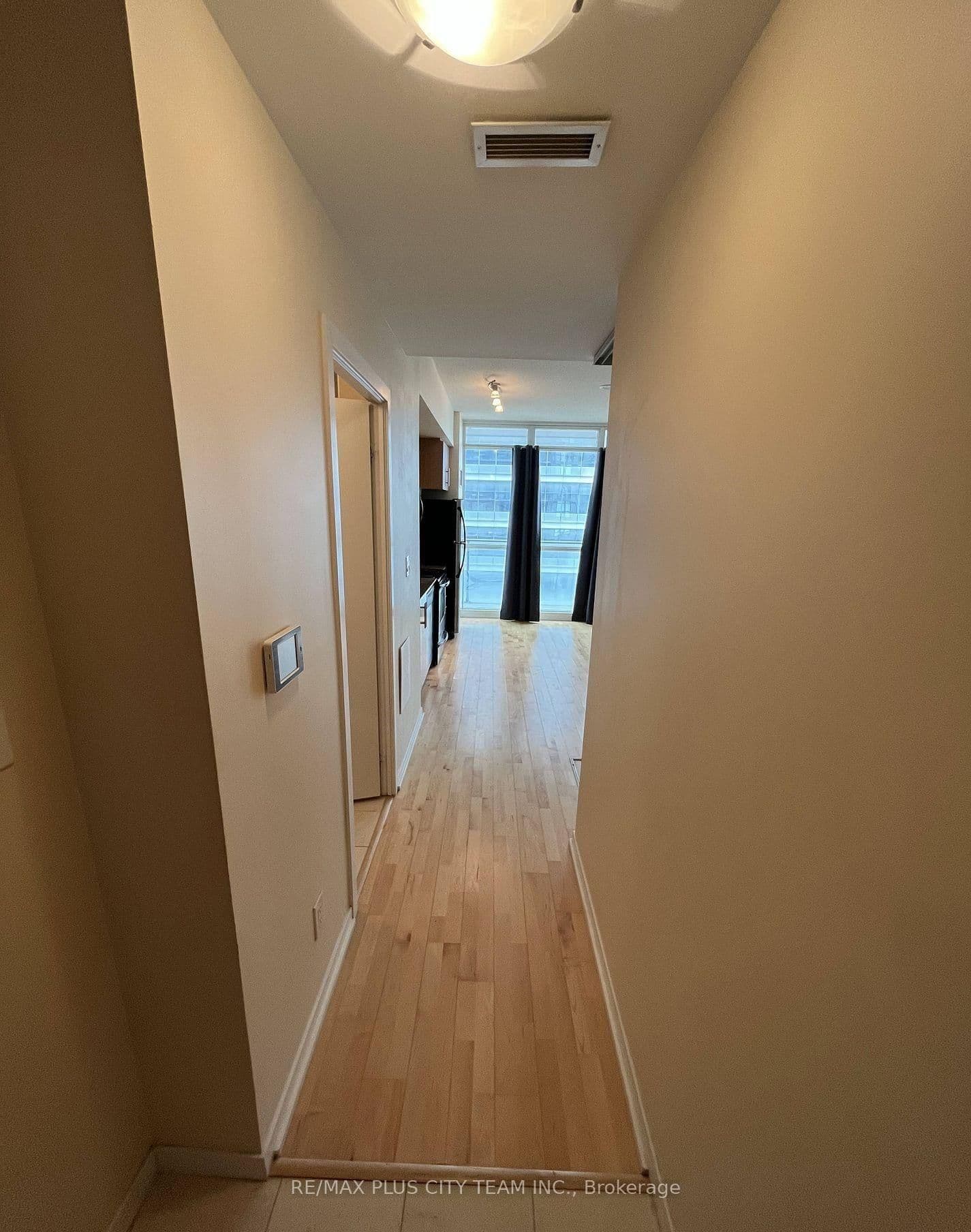 65 Bremner Boulevard, Unit 2206 - Image 2