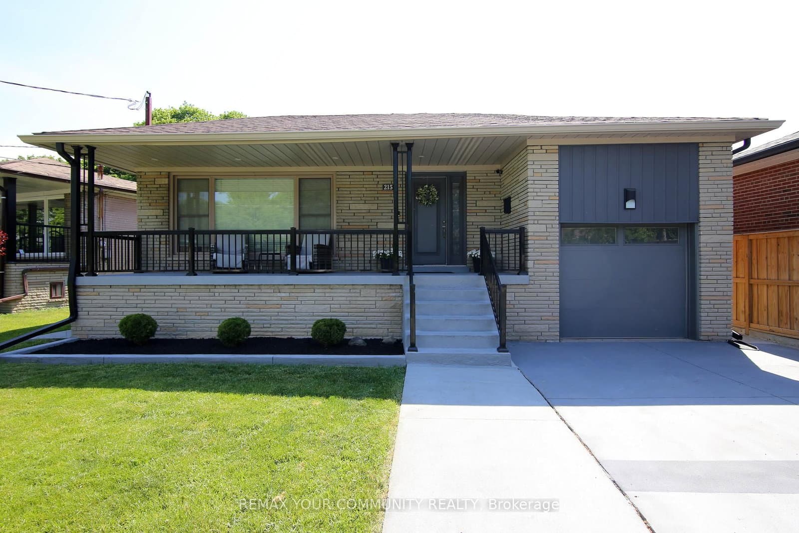 215 Honiton Street - Image 2