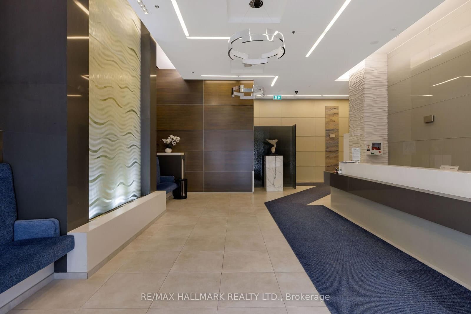 530 St Clair Avenue W, Unit 1401 - Image 4
