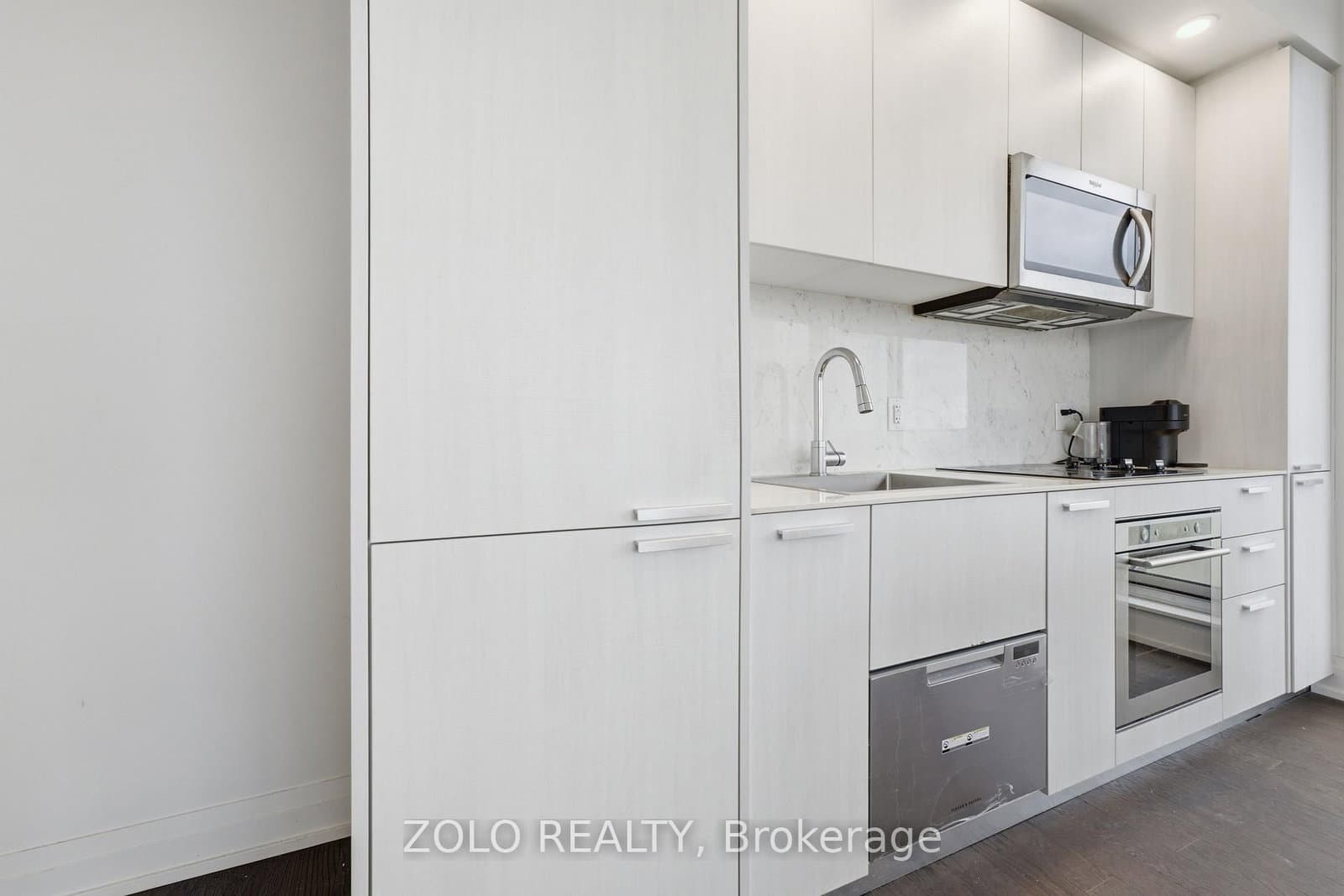 75 Canterbury Place, Unit PH303 - Image 5