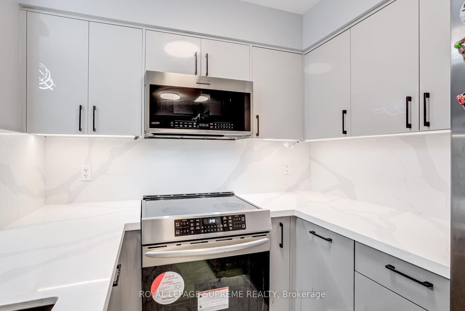 872 Sheppard Avenue W, Unit 301 - Image 6