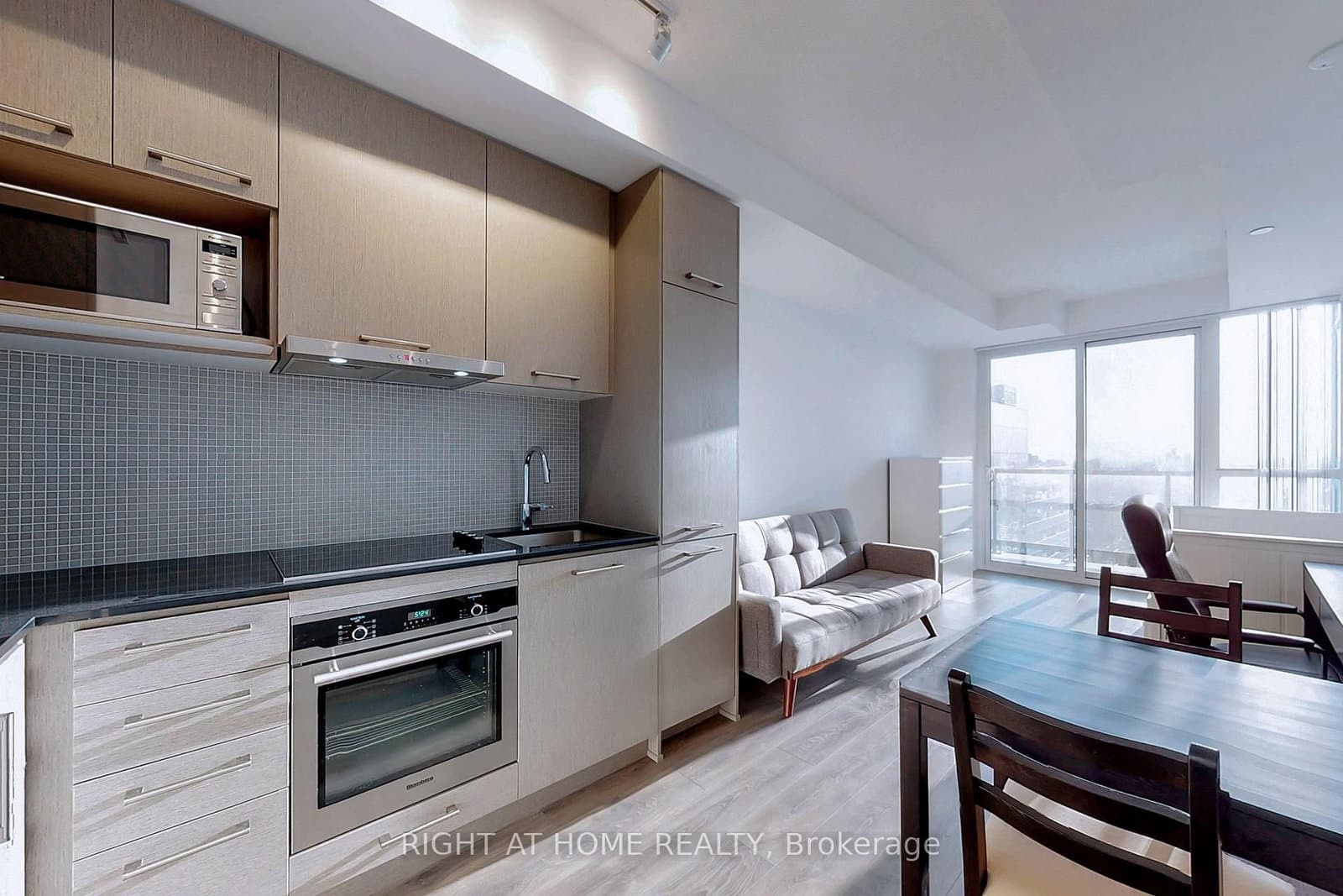 87 Peter Street, Unit 3505 - Image 3