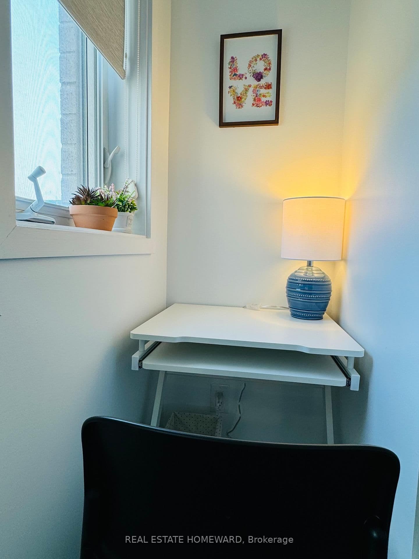 17 St. Bartholomew Street - Image 4