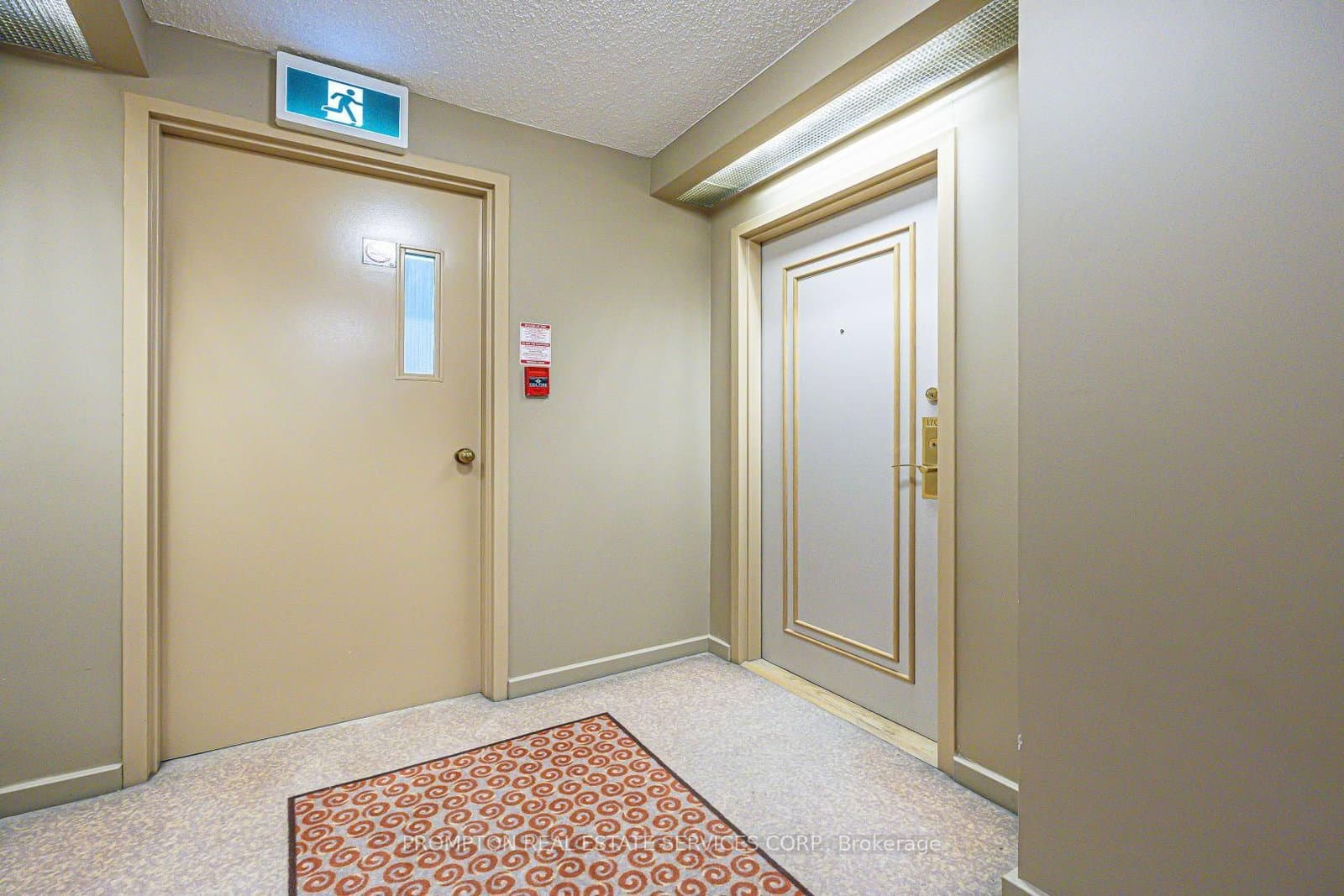 25 Grenville Street, Unit 1705 - Image 4
