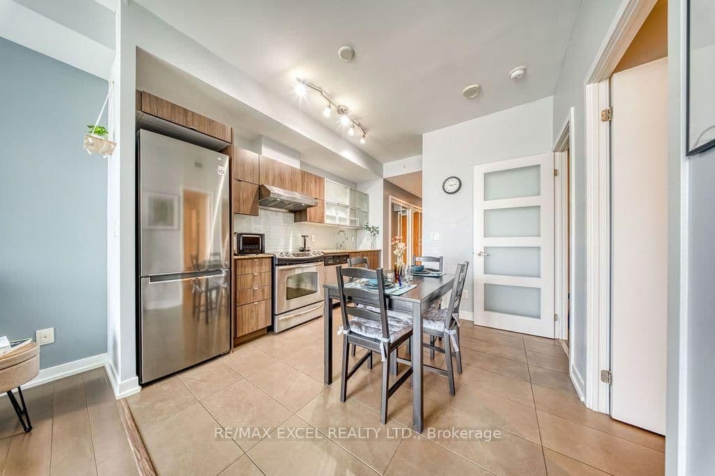 170 Fort York Boulevard, Unit 1301 - Image 5