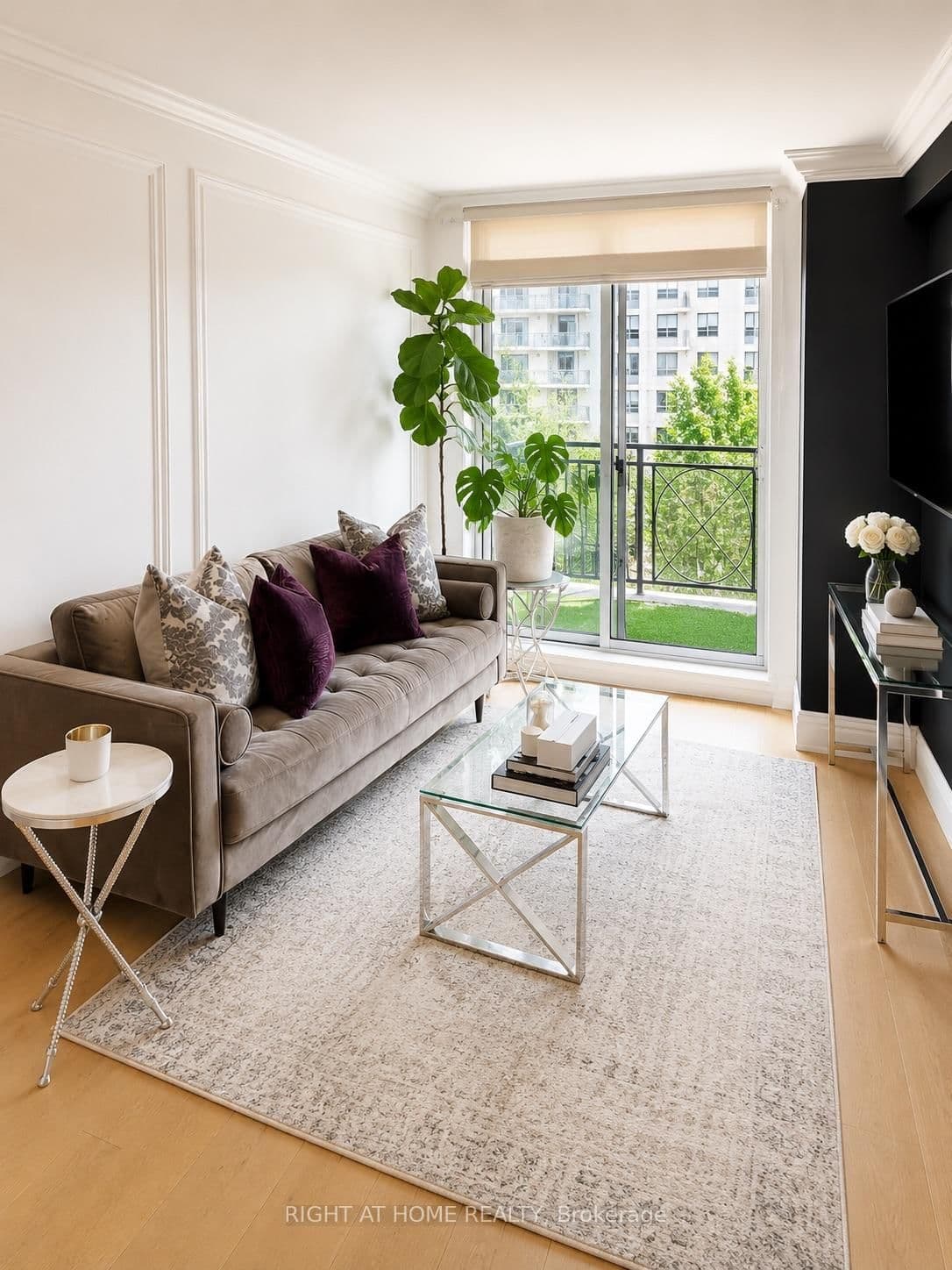 650 Sheppard Avenue E, Unit 403 - Image 6