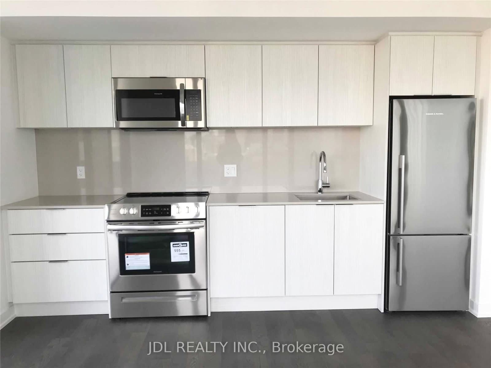 25 Richmond Street E, Unit 1702 - Image 4