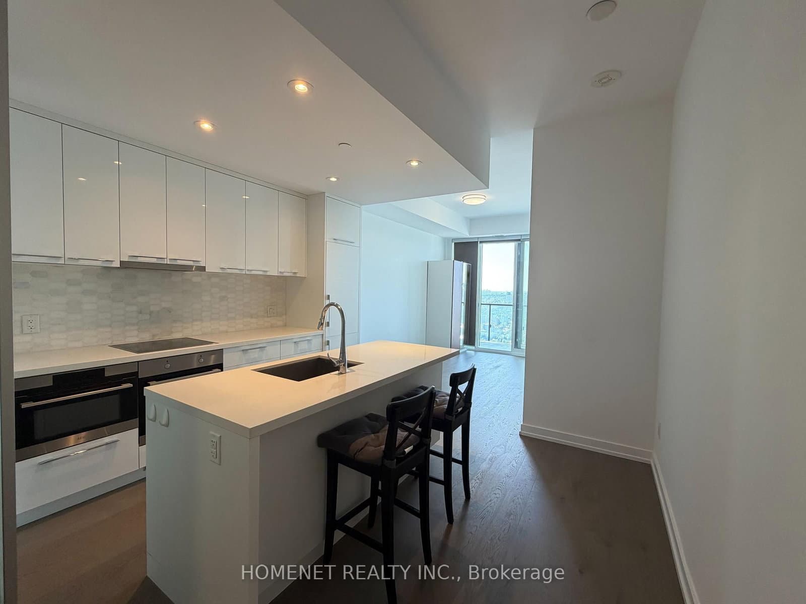 488 University Avenue, Unit 5101 - Image 5
