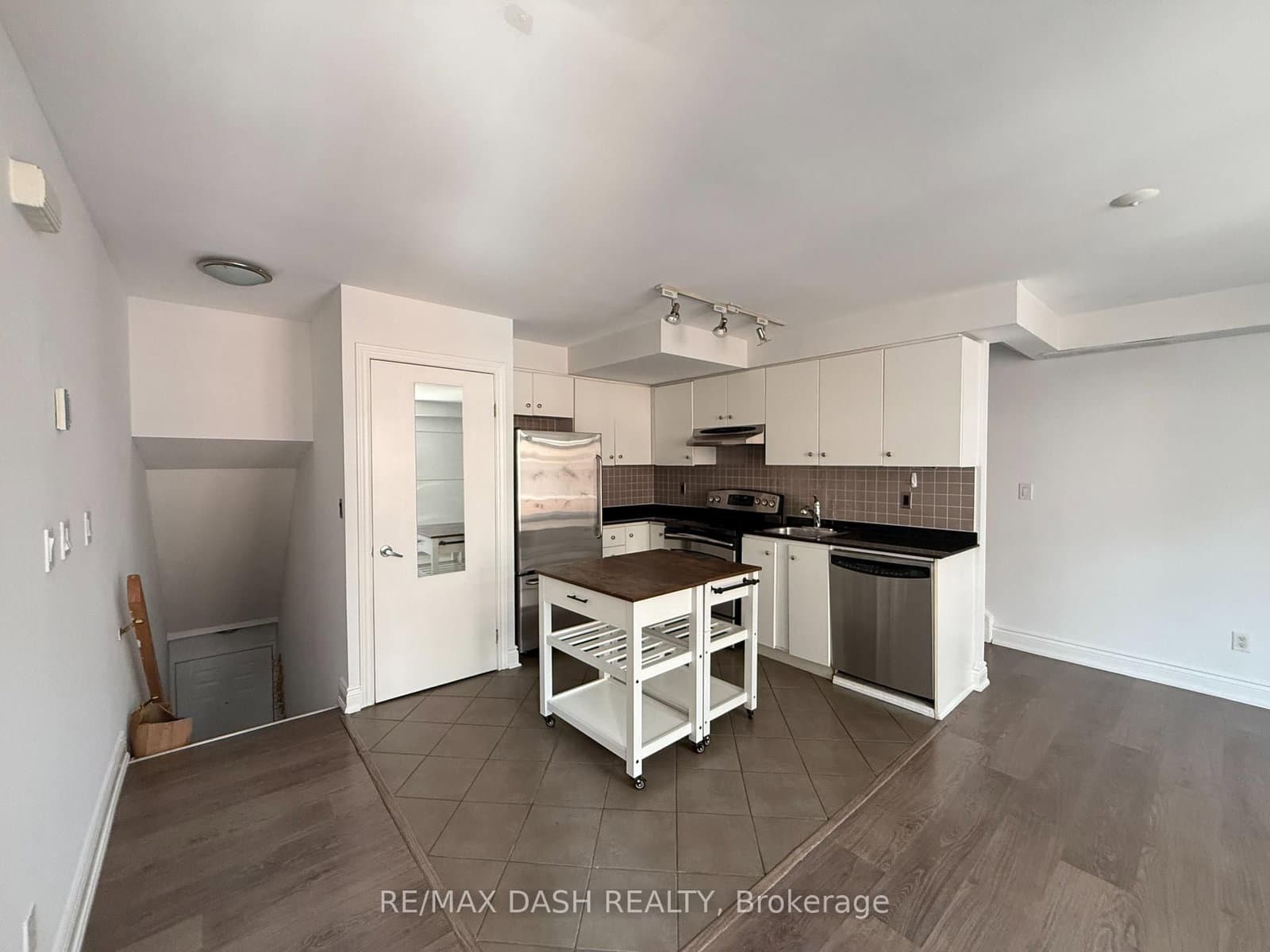 415 Jarvis Street, Unit 342 - Image 4