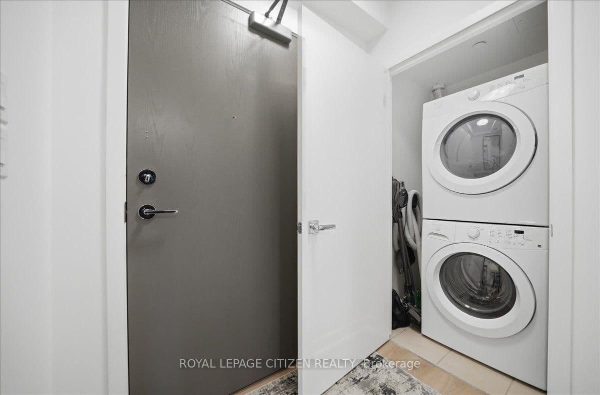 21 Widmer Street, Unit 1911 - Image 4