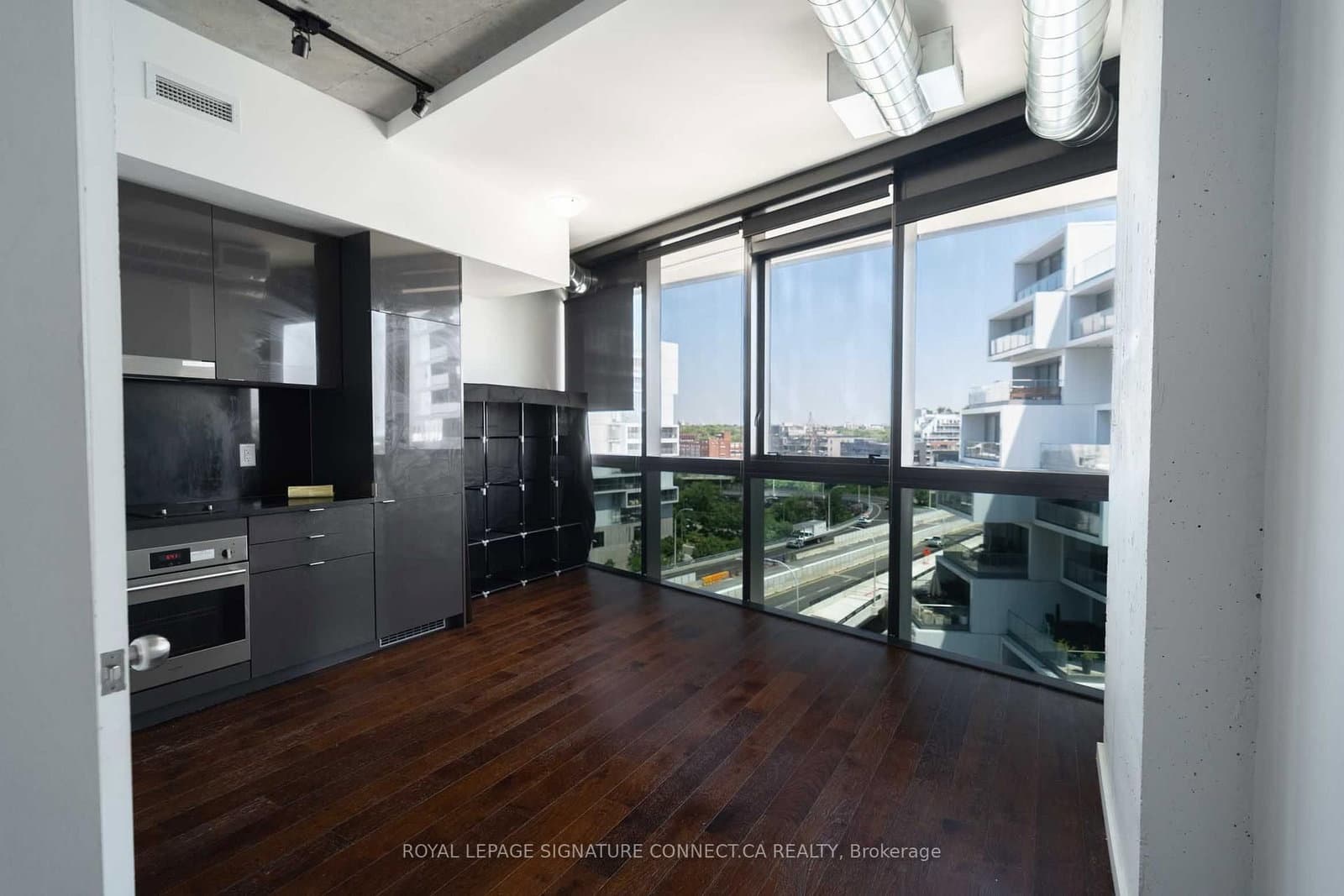 21 Lawren Harris Square, Unit 910 - Image 4