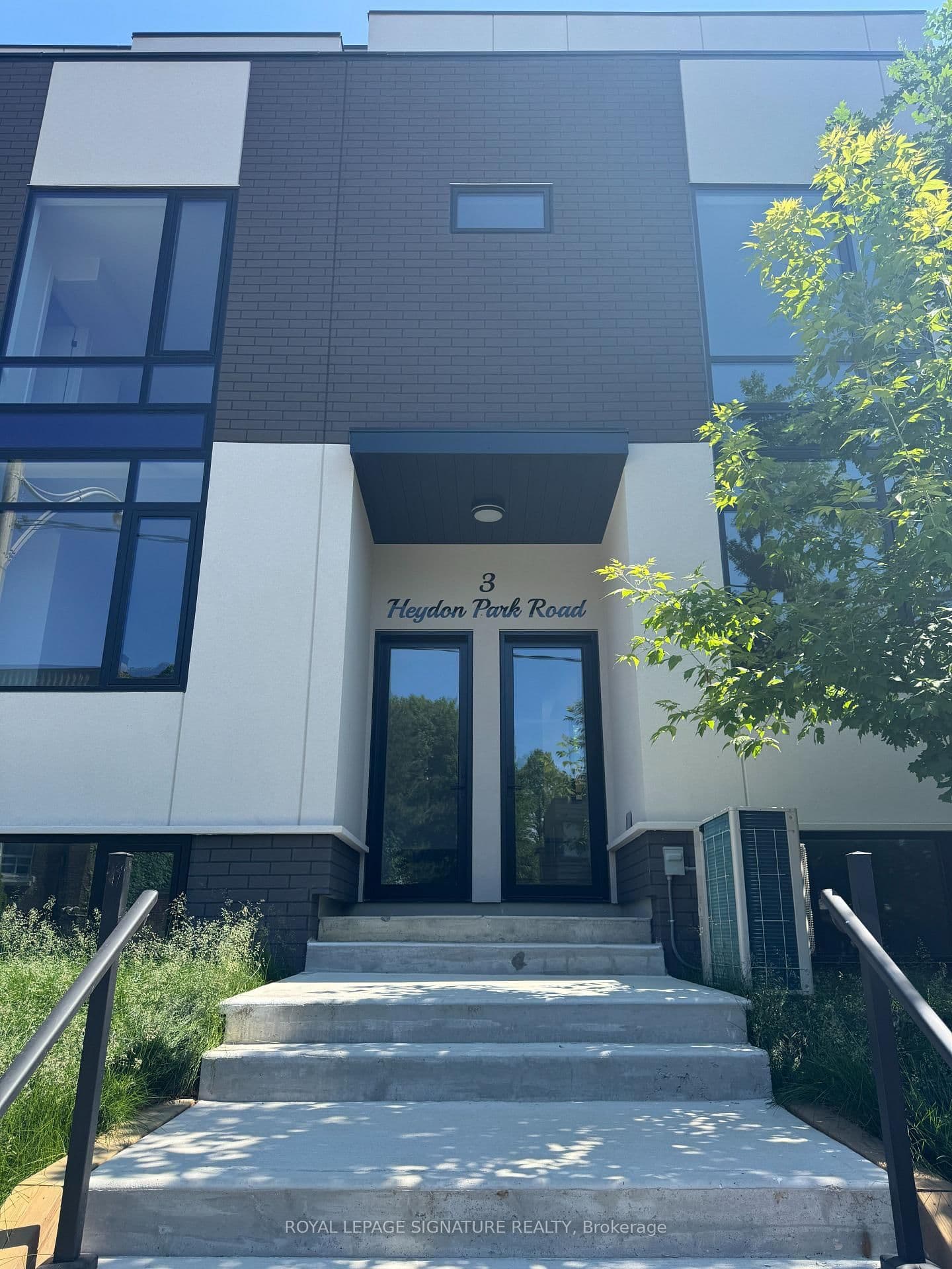 3 Heydon Park Road, Unit Main/Upper - Image 2