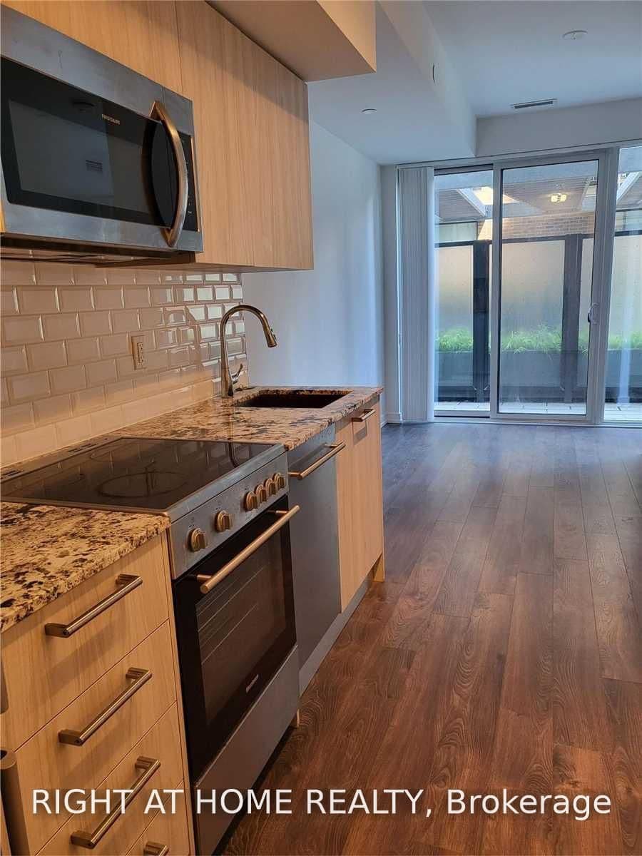28 Wellesley Street E, Unit 207 - Image 3