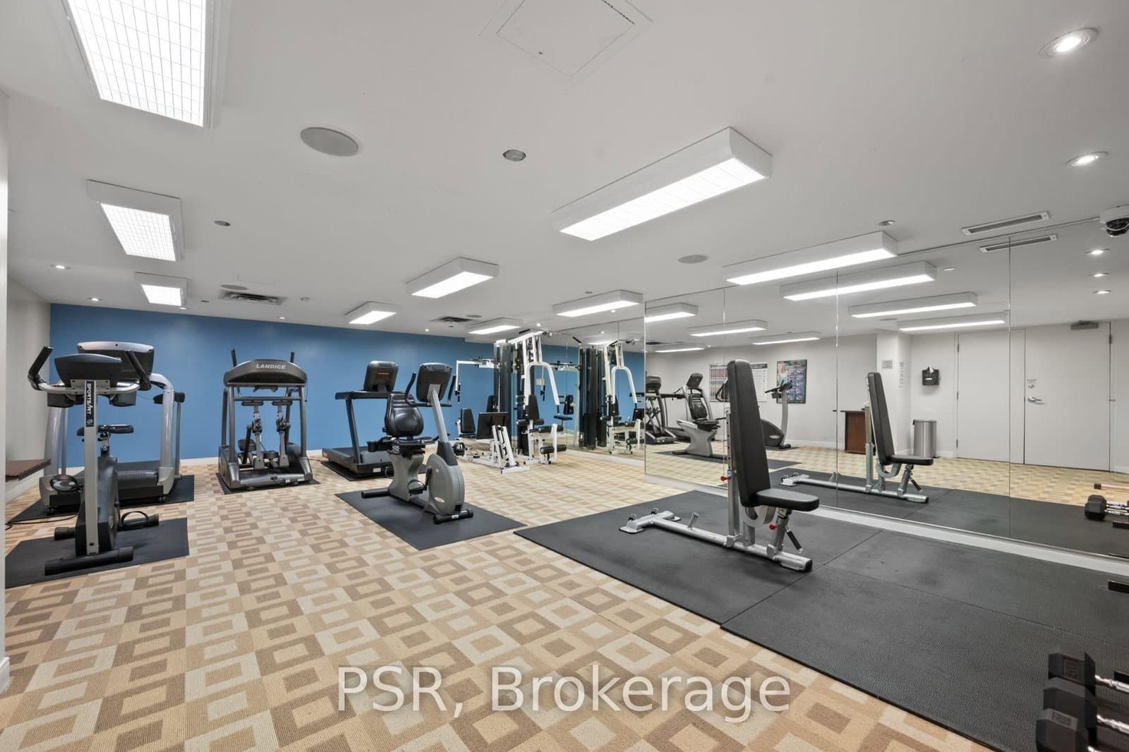 515 Rosewell Avenue, Unit 605 - Image 2