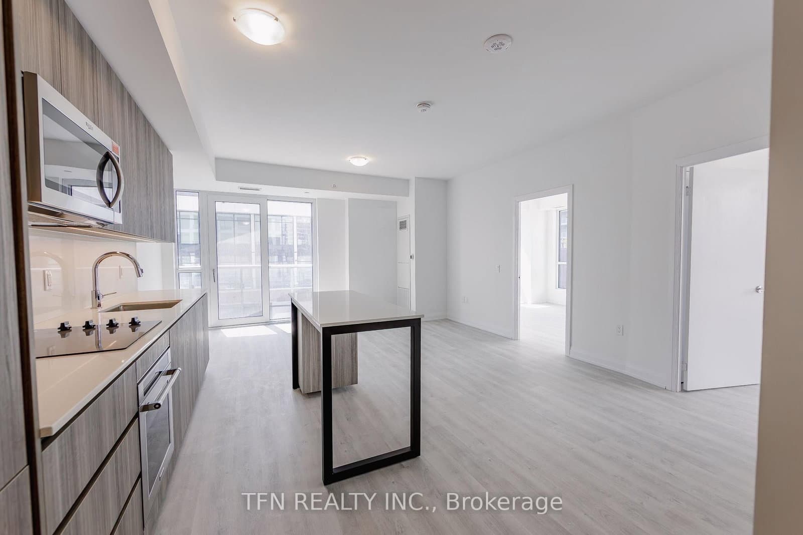 15 Richardson Street, Unit 1318 - Image 2