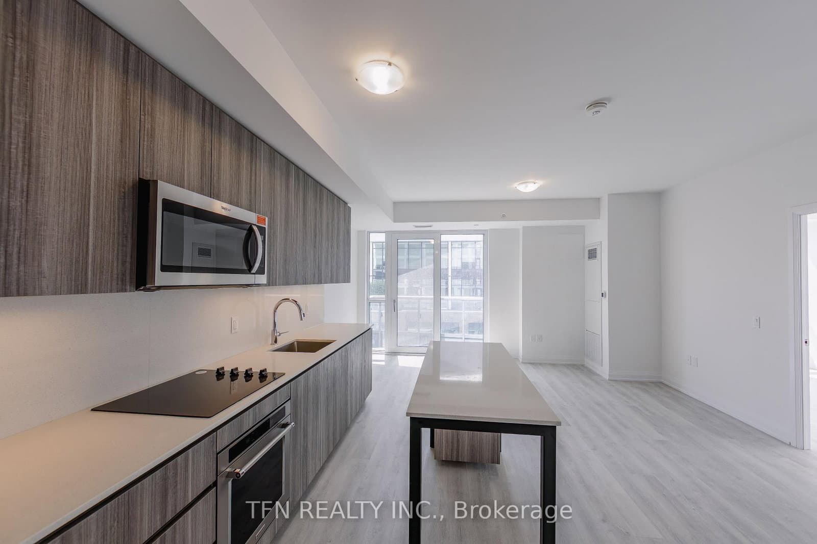 15 Richardson Street, Unit 1318 - Image 3