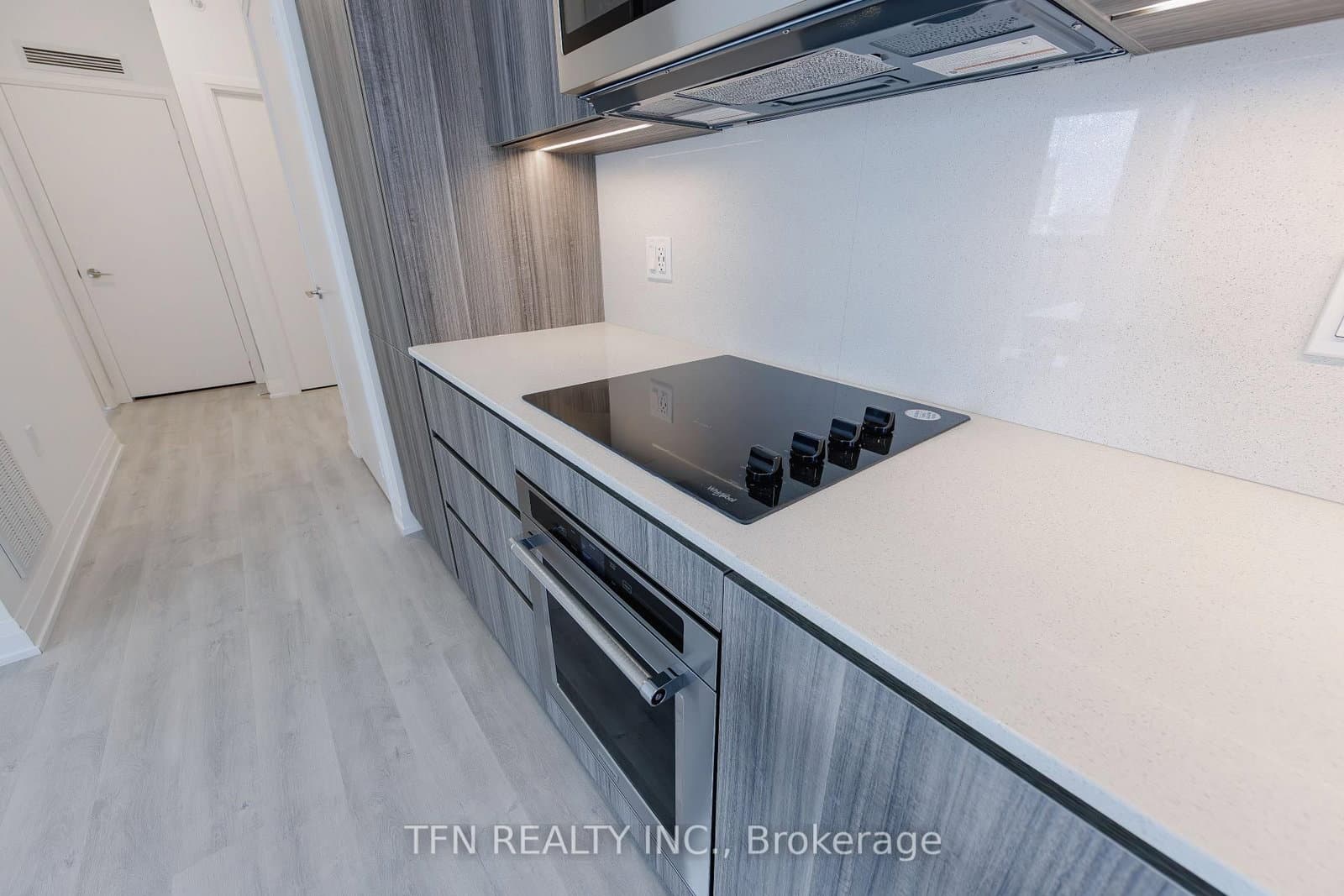 15 Richardson Street, Unit 1318 - Image 6