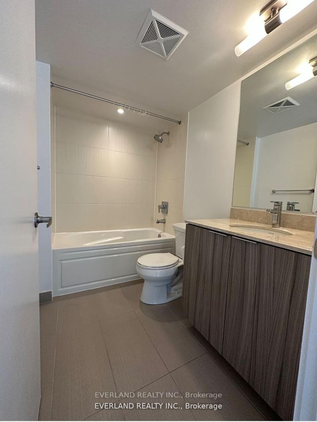 955 Bay Street, Unit 1309 - Image 6