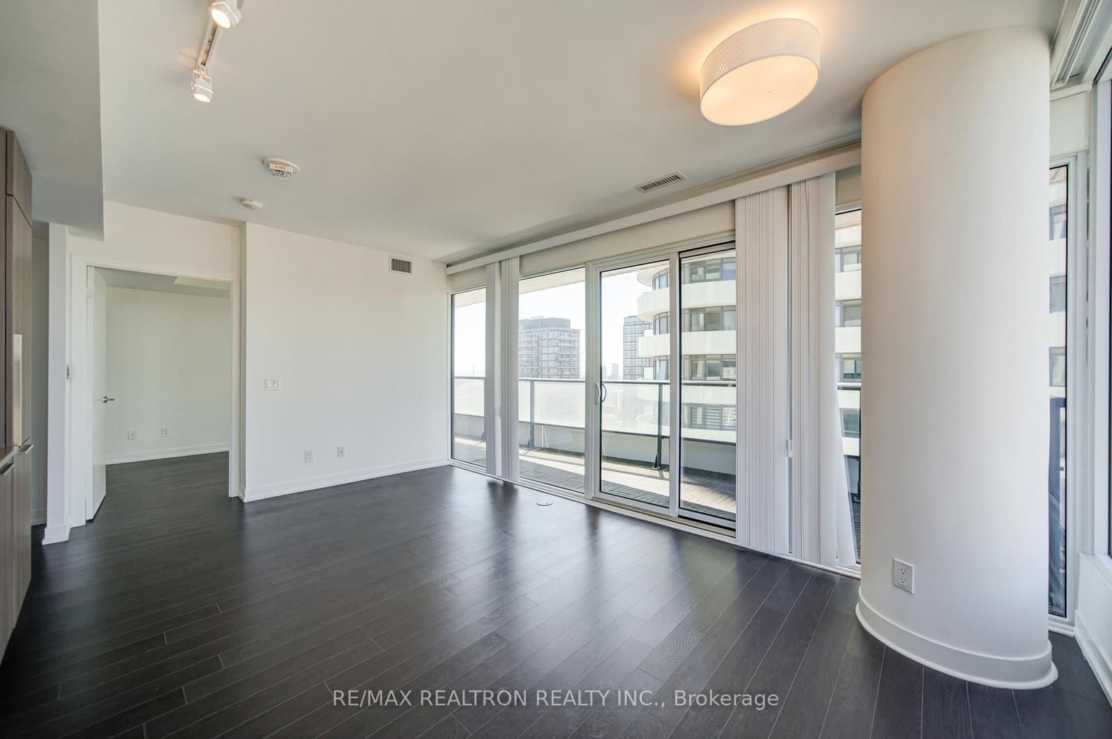 85 Wood Street, Unit 3303 - Image 5