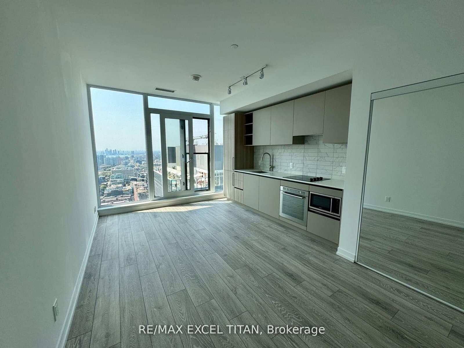 55 Mercer Street, Unit PH03 - Image 3