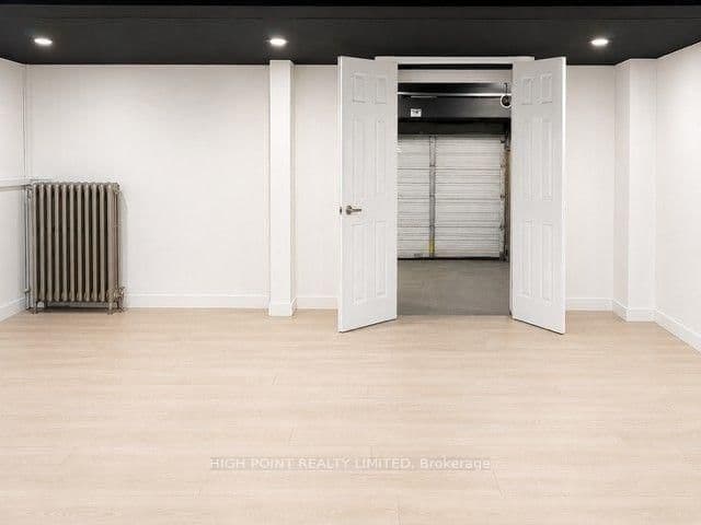 633 Queen Street W - Image 5