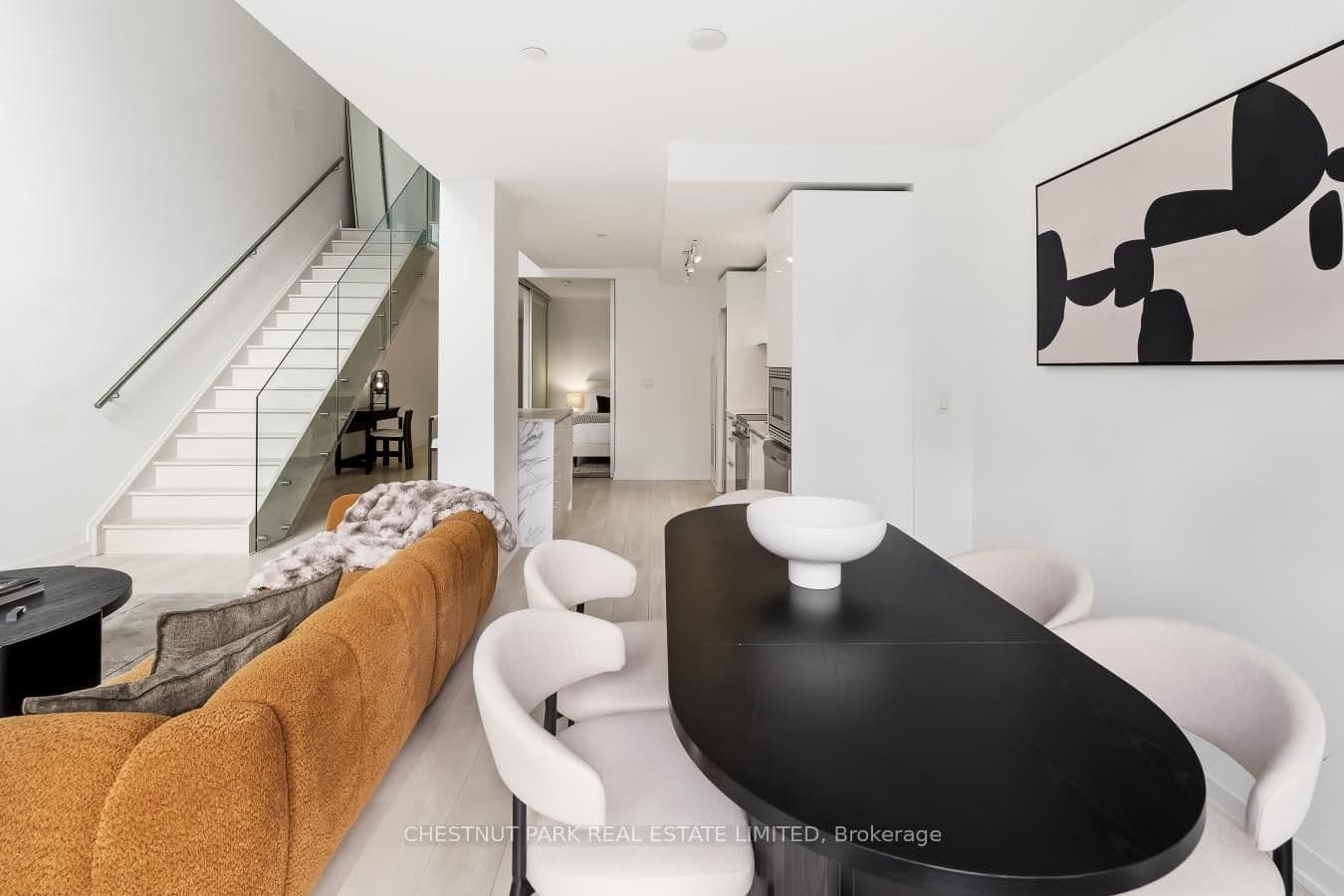 18 Maitland Terrace, Unit 405 - Image 6