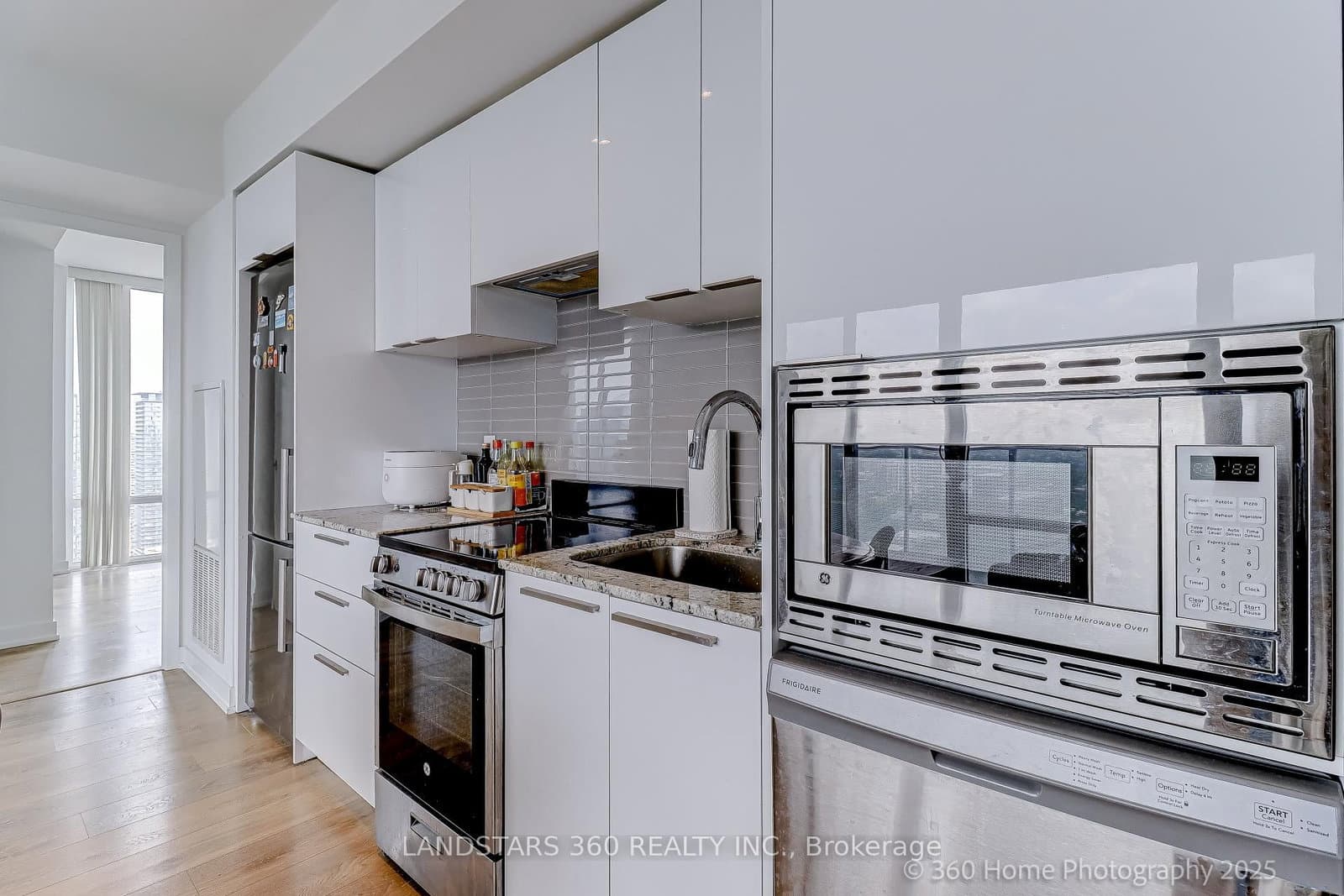 501 Yonge Street, Unit 4202 - Image 6